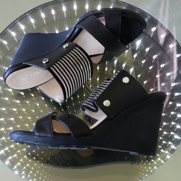 High style Sandals - Picture 5 of 5